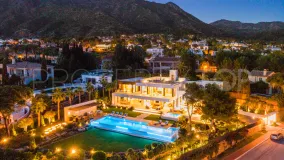 Comprar villa con 7 dormitorios en Sierra Blanca
