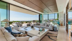 Villa for sale in La Quinta Hills with 8 bedrooms