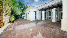 Villa for sale in Sierra Blanca