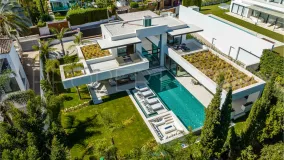 For sale Las Brisas villa with 5 bedrooms