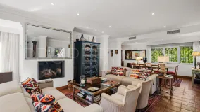 5 bedrooms villa in Los Monteros Playa for sale