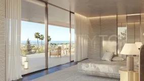 Comprar atico duplex con 3 dormitorios en Marbella Golden Mile