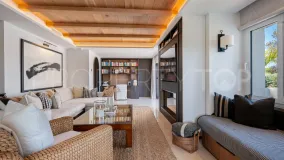 For sale apartment with 1 bedroom in Puente Romano