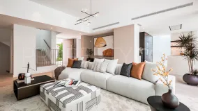 For sale 5 bedrooms villa in El Paraiso