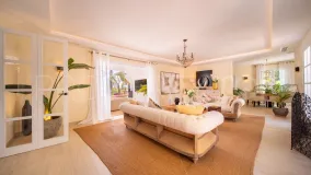For sale 5 bedrooms villa in Benahavis