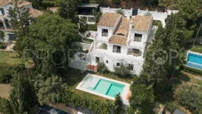 El Madroñal villa for sale