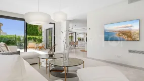 For sale villa in Los Naranjos Hill Club with 4 bedrooms