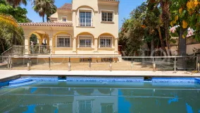 For sale Cortijo Blanco 5 bedrooms villa
