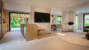 For sale villa in Guadalmina Alta