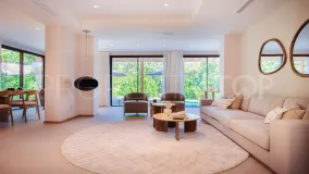 For sale villa in Guadalmina Alta