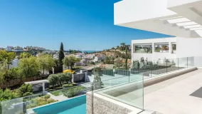 Se vende villa en Casares