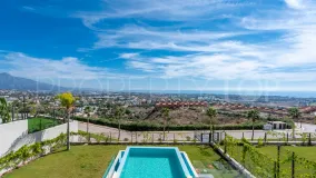 For sale La Alqueria villa with 5 bedrooms