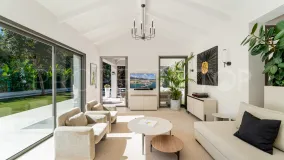 Se vende villa en La Cerquilla con 5 dormitorios