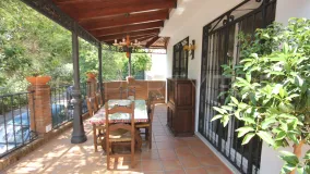 Town house with 4 bedrooms for sale in Marbella Golden Mile