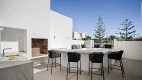Comprar atico duplex en Alhambra del Mar con 3 dormitorios