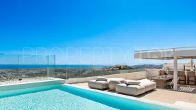 Ático en venta en Benahavis