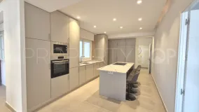 For sale apartment with 4 bedrooms in Marbella City
