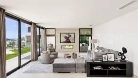 For sale Benahavis villa with 5 bedrooms
