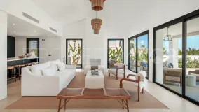 5 bedrooms villa for sale in Puerto del Almendro