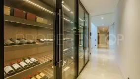 Comprar villa con 8 dormitorios en La Quinta