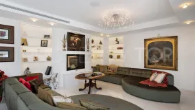 For sale villa in La Cerquilla with 6 bedrooms