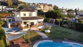 Se vende villa en Nueva Andalucia