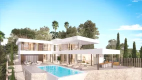 Villa de 4 dormitorios en venta en Mijas Costa