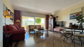 Se vende apartamento en Hacienda Elviria