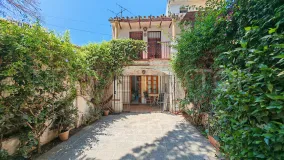 Adosado de 2 dormitorios en venta en Elviria