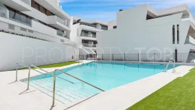 Comprar apartamento planta baja en Estepona