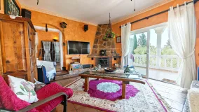 Villa for sale in Cala de Mijas with 3 bedrooms