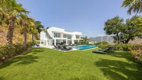 Se vende villa de 4 dormitorios en La Mairena