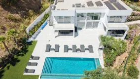 La Mairena 4 bedrooms villa for sale