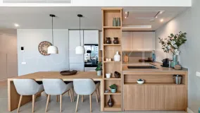 Se vende apartamento en Selwo con 3 dormitorios