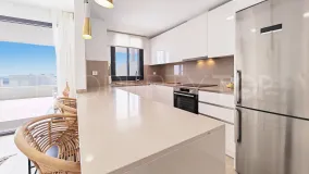 Comprar apartamento planta baja en Estepona de 3 dormitorios