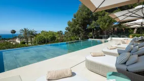Villa for sale in Altos Reales