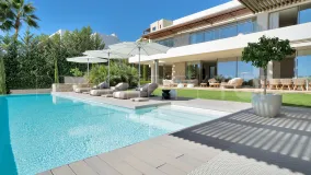 Villa en venta con 5 dormitorios en La Alqueria