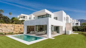 Estepona Golf villa for sale