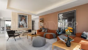 Comprar villa en Nueva Andalucia con 5 dormitorios
