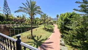 Istan, finca de 5 dormitorios a la venta