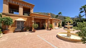 Istan, finca de 5 dormitorios a la venta