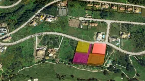 For sale plot in Zona L