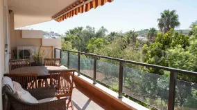 Apartamento en venta en Sabinillas con 3 dormitorios