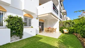 For sale apartment in Guadalmina Baja