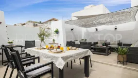 Penthouse in Playas del Duque for sale