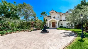 Villa en venta en Los Naranjos Golf