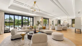 Villa en venta en Sierra Blanca de 6 dormitorios