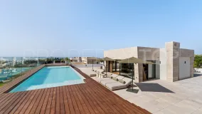 Duplex for sale in Marbella Golden Mile with 4 bedrooms