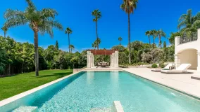 For sale Las Brisas del Golf 6 bedrooms villa