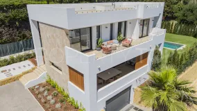 Villa with 5 bedrooms for sale in Nagüeles